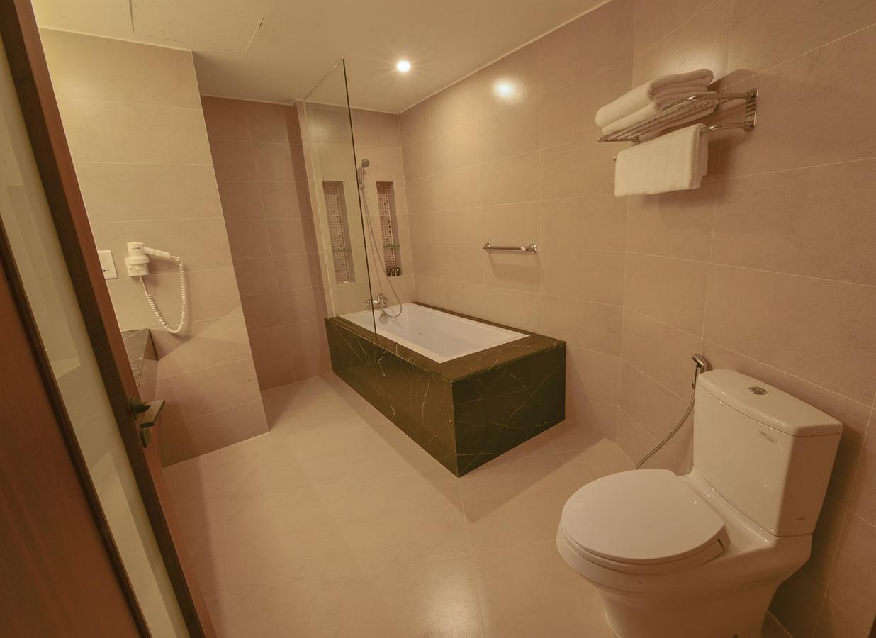 Aristo International Hotel Lao Cai Esterno foto