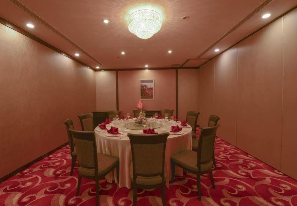 Aristo International Hotel Lao Cai Esterno foto