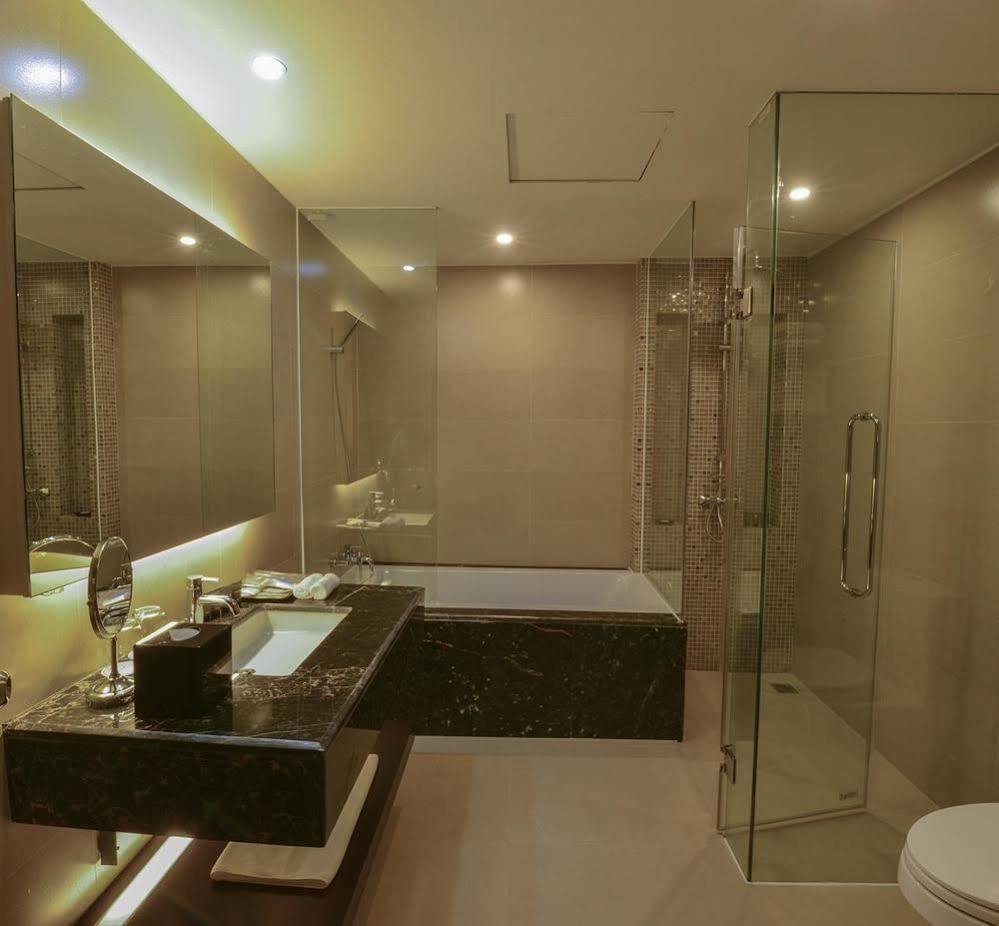 Aristo International Hotel Lao Cai Esterno foto