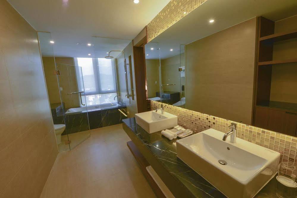 Aristo International Hotel Lao Cai Esterno foto